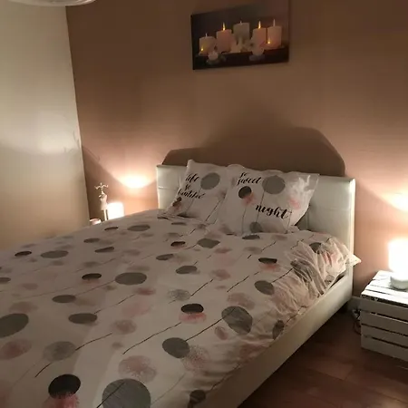 Nid Douillet Avec 公寓